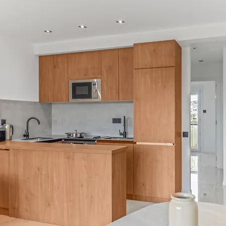 Les Etoiles Centre Juan Les Pins 6 Couchages Антиб